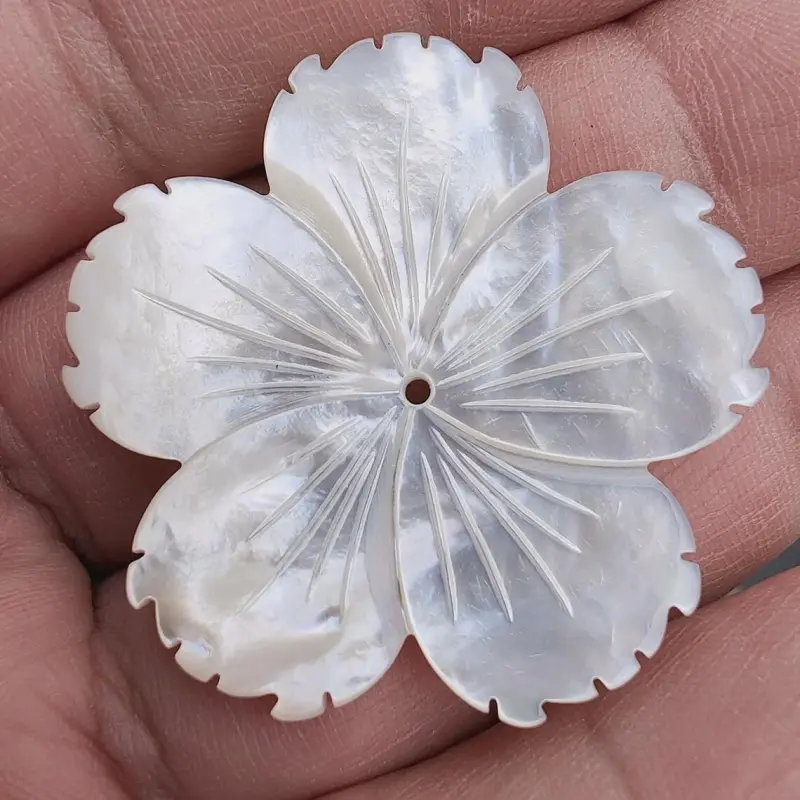 Natural Mother of Pearl Tropical Flower Beads Hand Carved Sea Shell Floral DIY Bridal Jewelry Making WM-0168